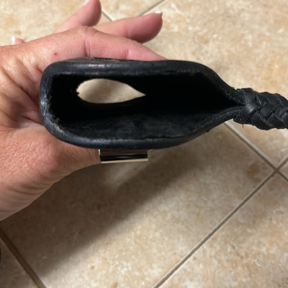 Black leather derringer holder. J initial. Made by Poncho Vega, Tombstone, AZ - Picture 3 of 4
